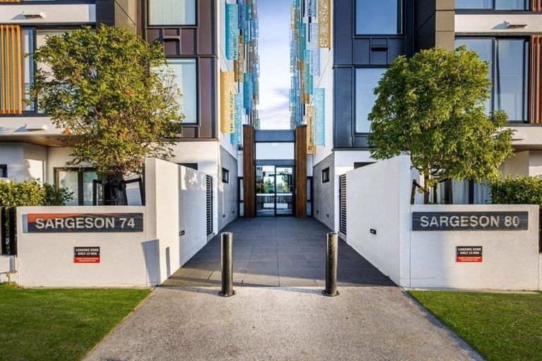 Photo of property in Frank Sargeson Apts, 505/80 Anzac Street, Takapuna, Auckland, 0622