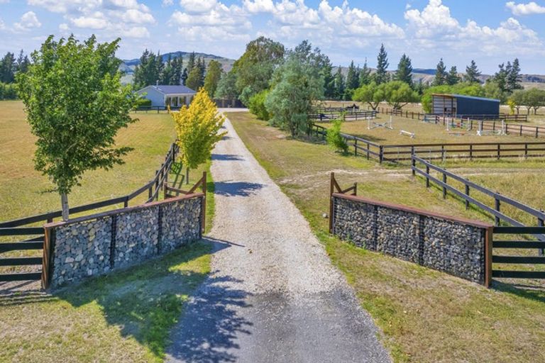 Photo of property in 70 Darnley Road, Glasnevin, Amberley, 7483