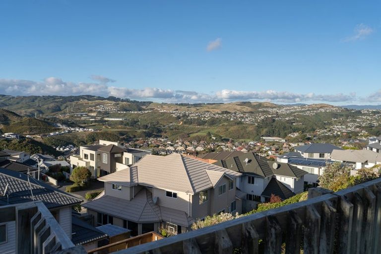 Photo of property in 49 Erlestoke Crescent, Churton Park, Wellington, 6037