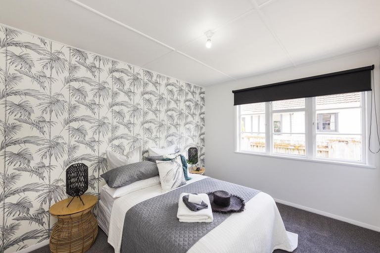 Photo of property in 28 South Street, West End, Palmerston North, 4410