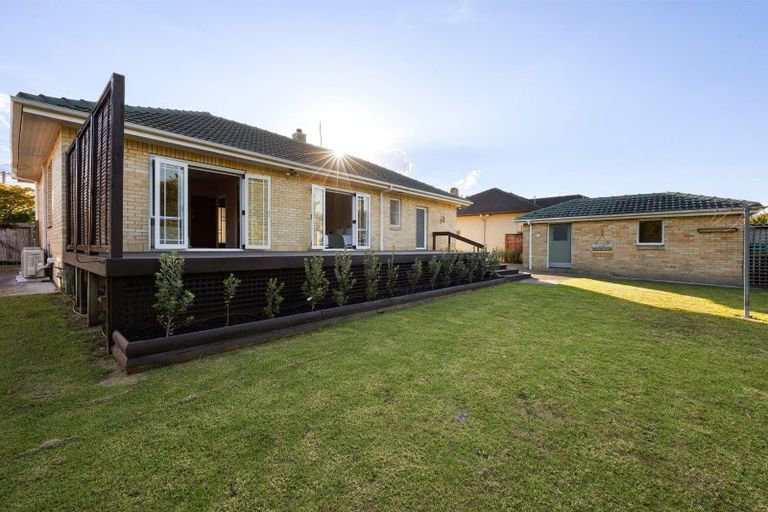 Photo of property in 12 Macdiarmid Road, Beerescourt, Hamilton, 3200