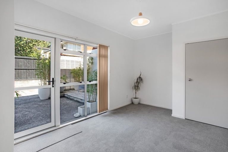 Photo of property in 2/10 Bay Road, Saint Heliers, Auckland, 1071