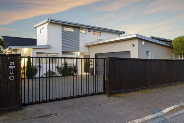 Photo of property in 27 Clare Road, St Albans, Christchurch, 8014