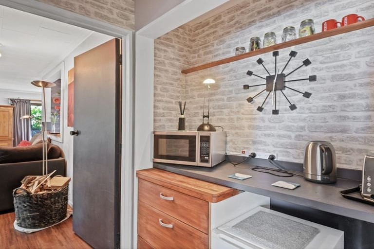 Photo of property in 2/73 Beach Road, Tahunanui, Nelson, 7011