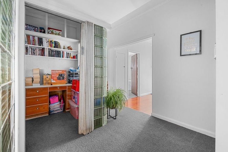 Photo of property in 64 Galloway Street, Hamilton East, Hamilton, 3216