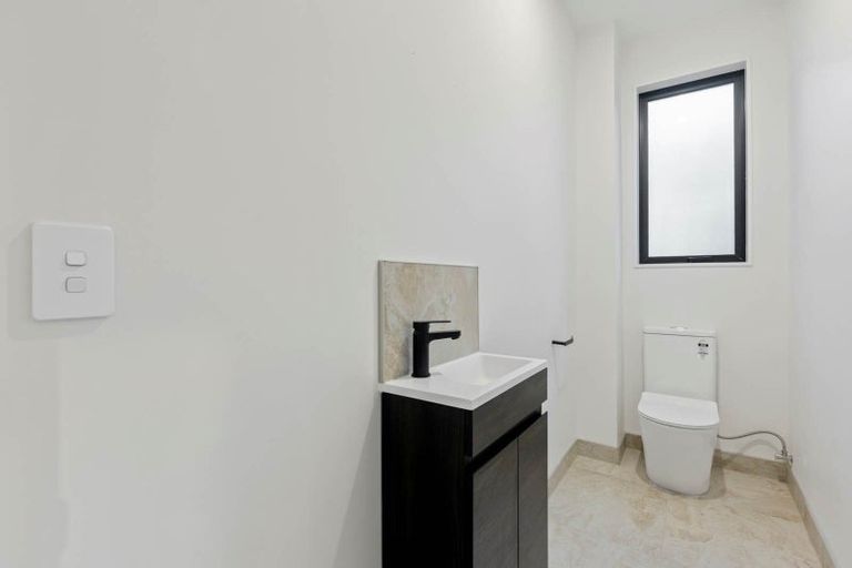 Photo of property in 17 Aituaa Road, Pukekohe, 2120