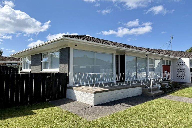 Photo of property in 2/22 Ramsey Street, Papatoetoe, Auckland, 2025