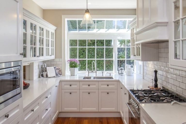 Photo of property in 52 Holmwood Road, Merivale, Christchurch, 8014