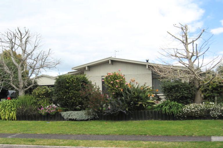 Photo of property in 8 Pandora Place, Welcome Bay, Tauranga, 3112