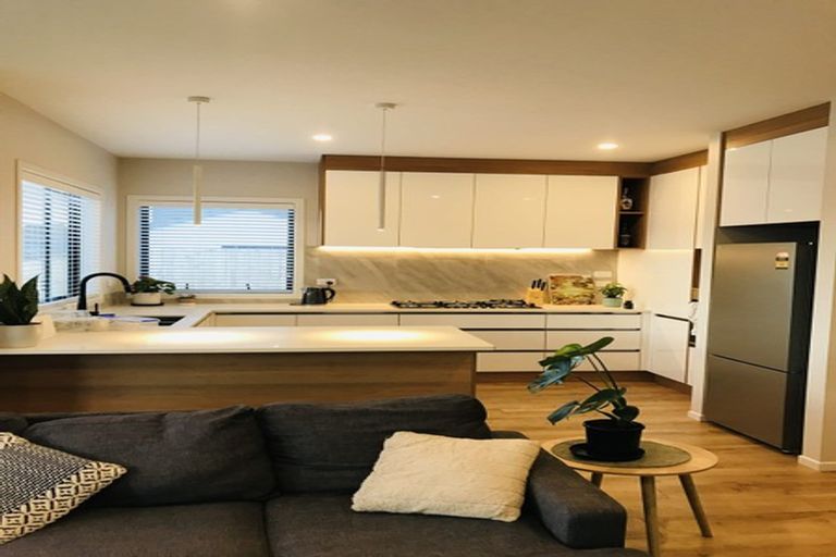 Photo of property in 2/13 North Ridge Drive, Rototuna North, Hamilton, 3281