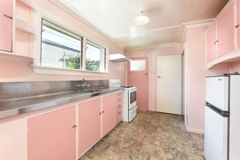 Photo of property in 7 Glendining Avenue, North East Valley, Dunedin, 9010