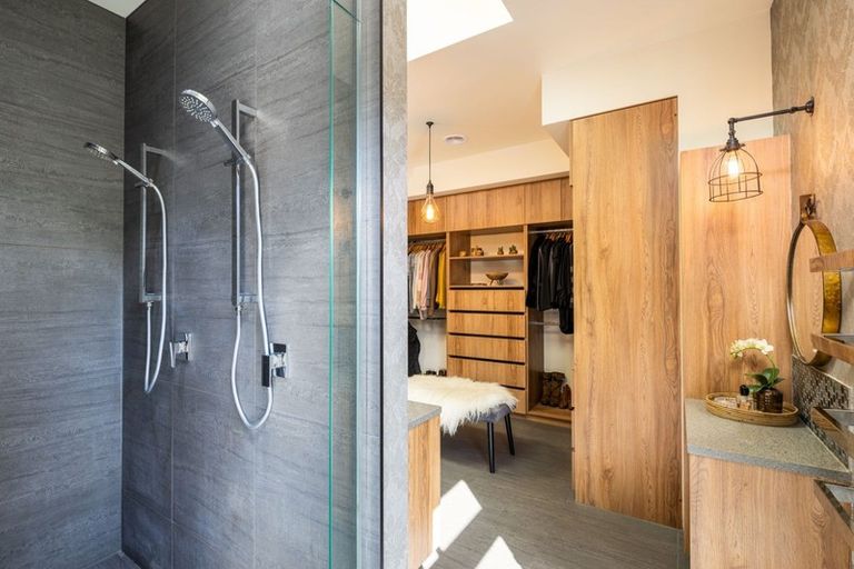 Photo of property in 10 Pike Place, Ferndale, New Plymouth, 4310