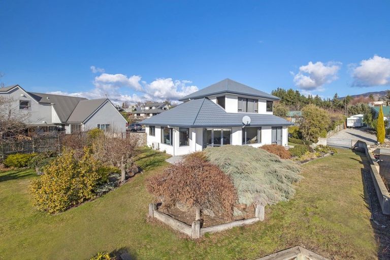Photo of property in 23 Scaife Place, Wanaka, 9305