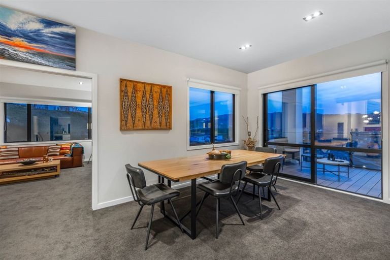 Photo of property in 19 Wangapeka Way, Aotea, Porirua, 5024