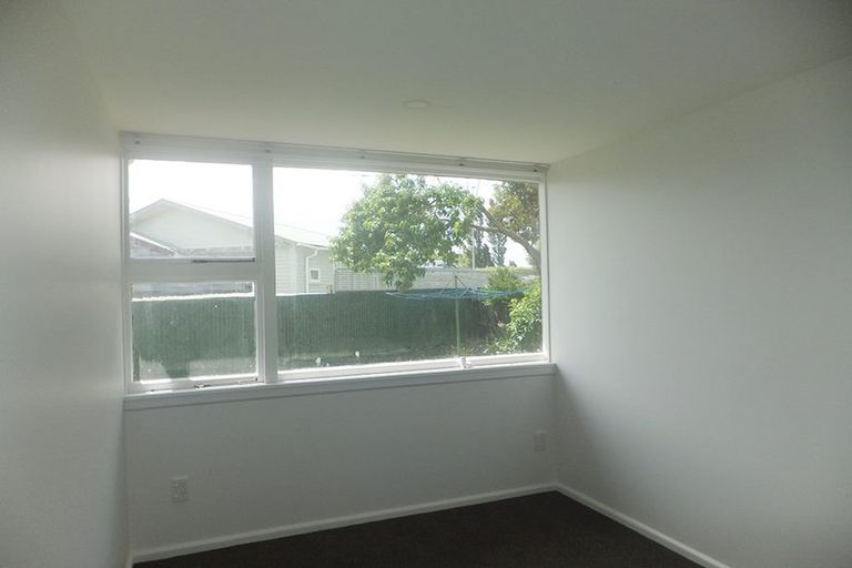 Photo of property in 37 Hillier Place, Spreydon, Christchurch, 8024