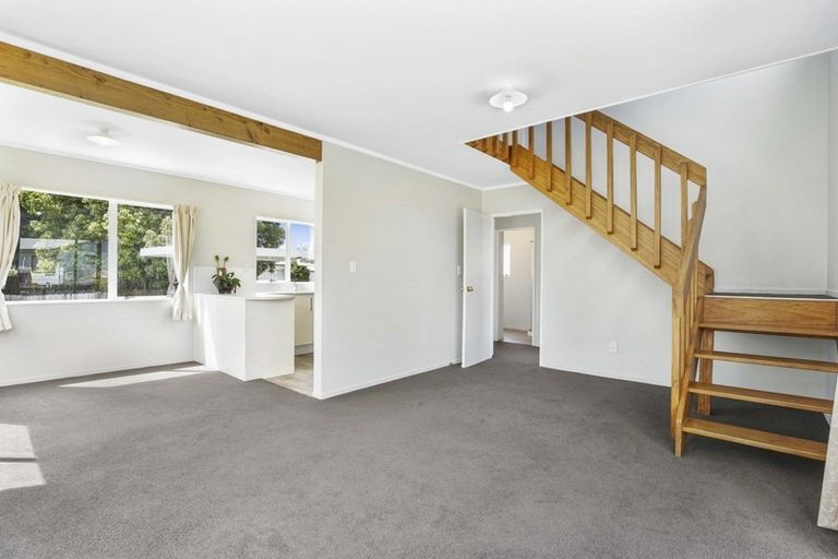 Photo of property in 37e Lindsay Crescent, Nawton, Hamilton, 3200