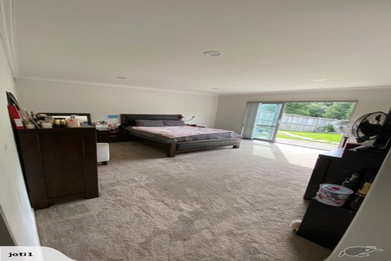 Photo of property in 22 Marwan Crescent, The Gardens, Auckland, 2105