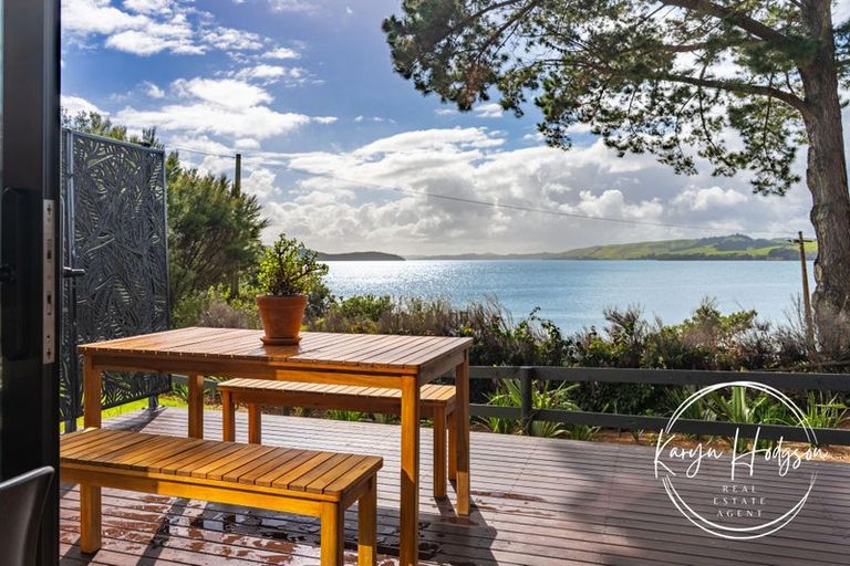 Photo of property in 164 Komiti Road, Tinopai, 0593