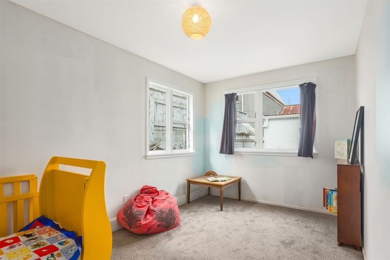 Photo of property in 185 Rintoul Street, Berhampore, Wellington, 6023