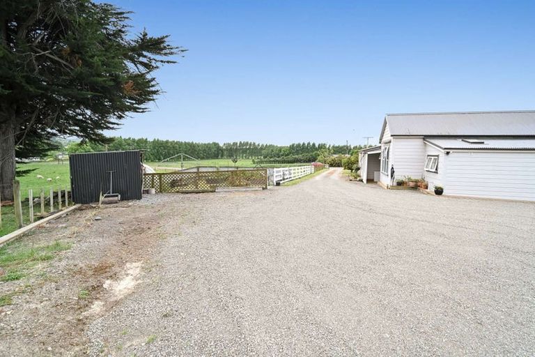 Photo of property in 56 Tapairu Road, Waipawa, 4275