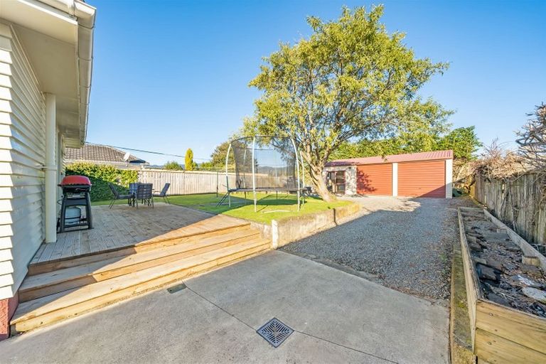 Photo of property in 68 Fraser Crescent, Elderslea, Upper Hutt, 5018