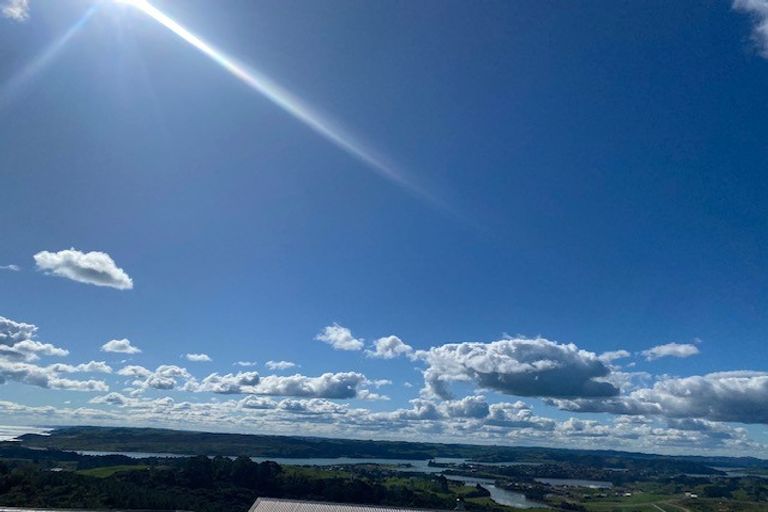 Photo of property in 335b Te Hutewai Road, Raglan, 3296