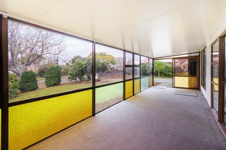 Photo of property in 25 Haast Place, Awapuni, Palmerston North, 4412