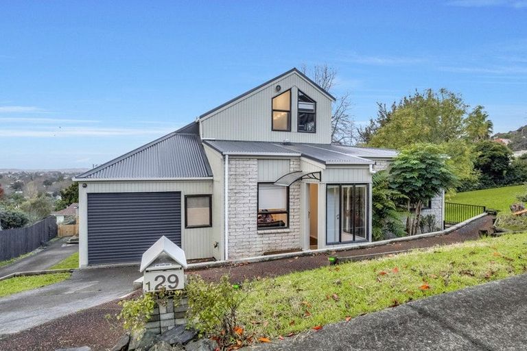 Photo of property in 1/29 Barberton Terrace, Red Hill, Papakura, 2110