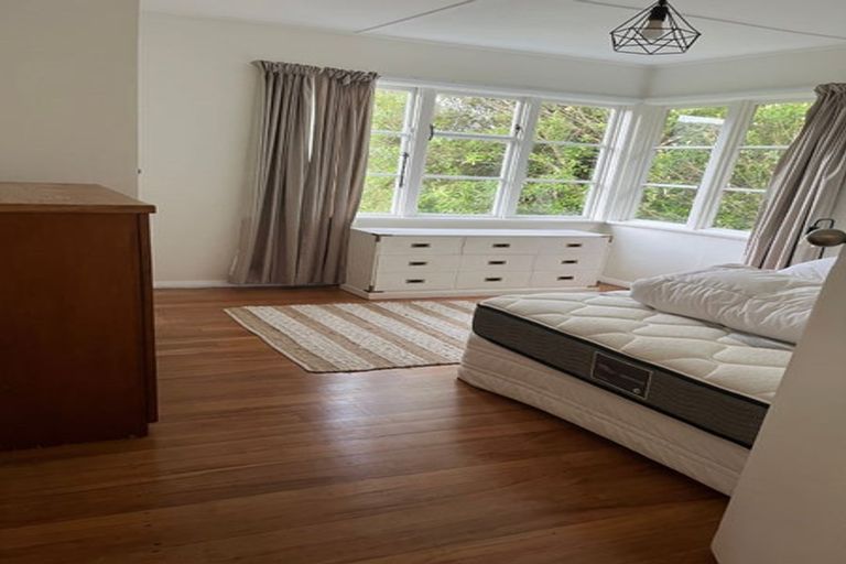 Photo of property in 28 Warwick Street, Wilton, Wellington, 6012