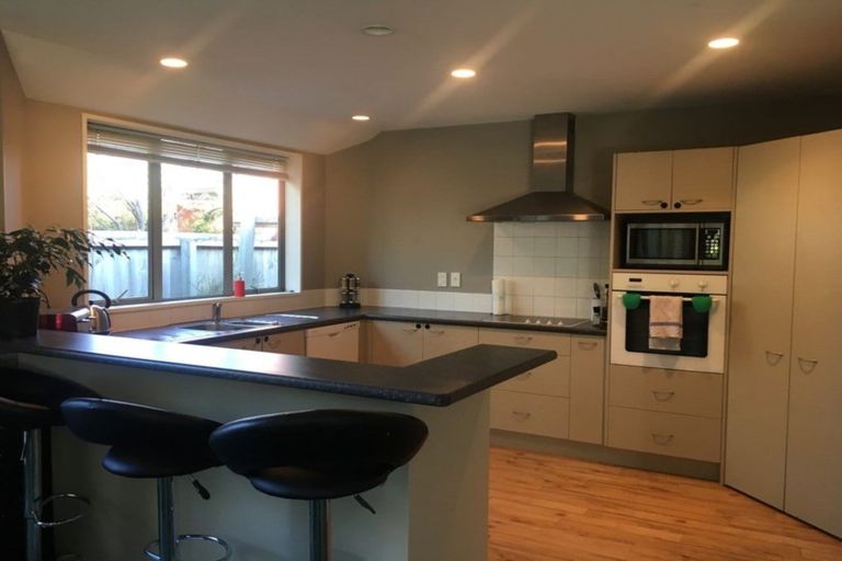 Photo of property in 16 Coppinger Terrace, Aidanfield, Christchurch, 8025