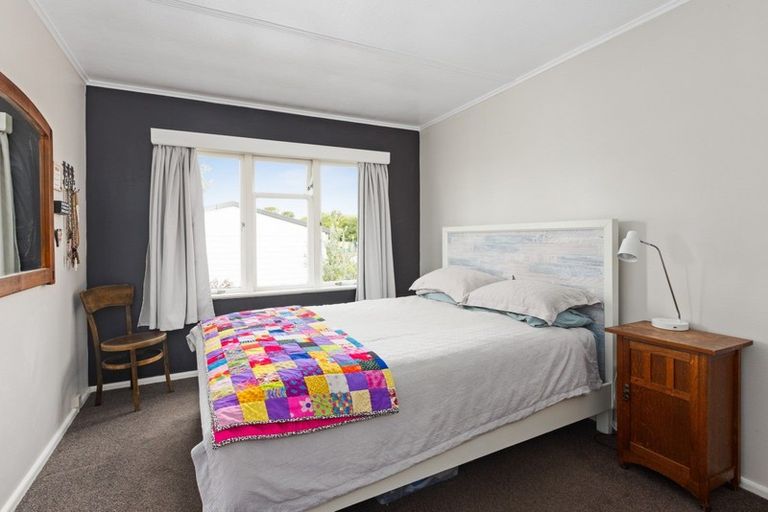 Photo of property in 207 Guppy Road, Taradale, Napier, 4112