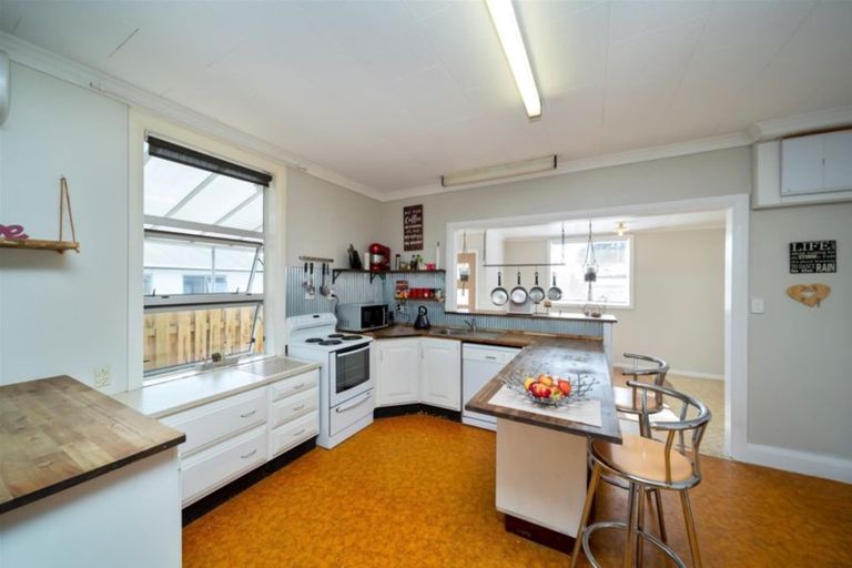 Photo of property in 53 Grey Street, Normanby, Hawera, 4614