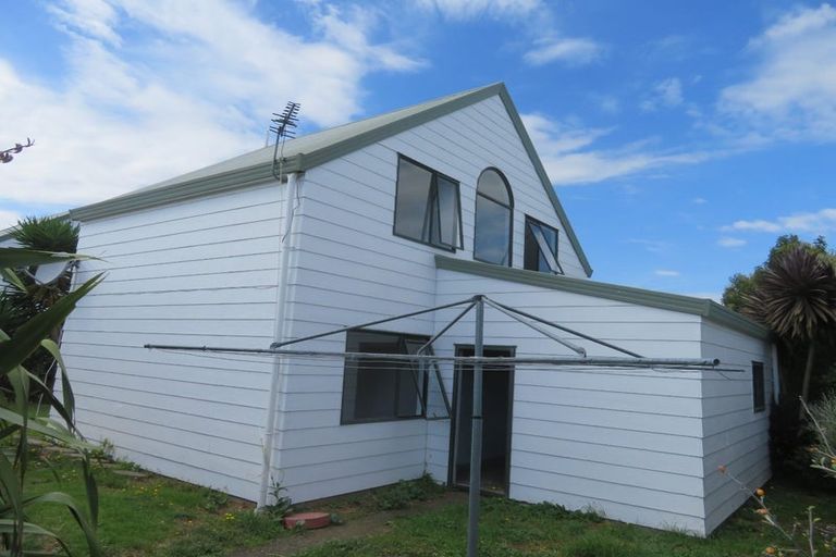 Photo of property in 26 Barneys Farm Road, Clendon Park, Auckland, 2103