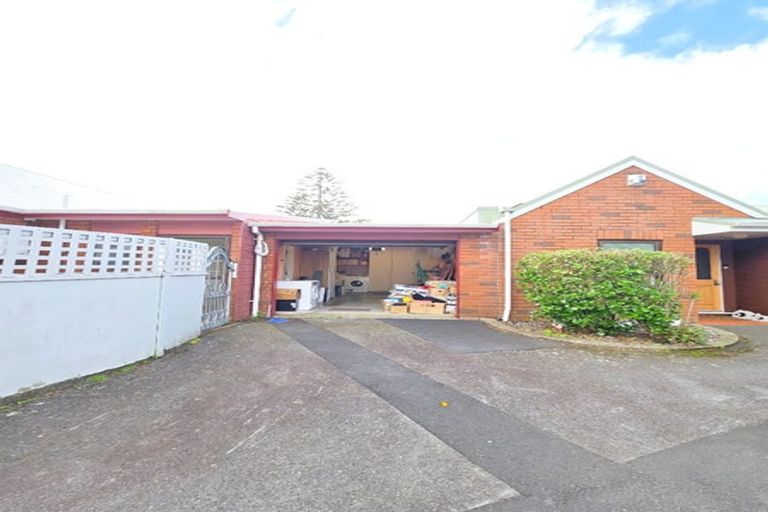 Photo of property in 2/570 High Street, Boulcott, Lower Hutt, 5010