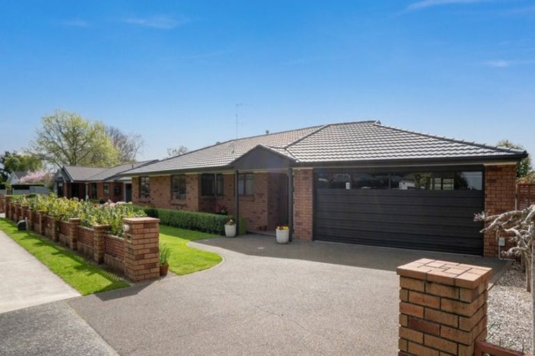 Photo of property in 2a Princes Street, Cambridge, 3434