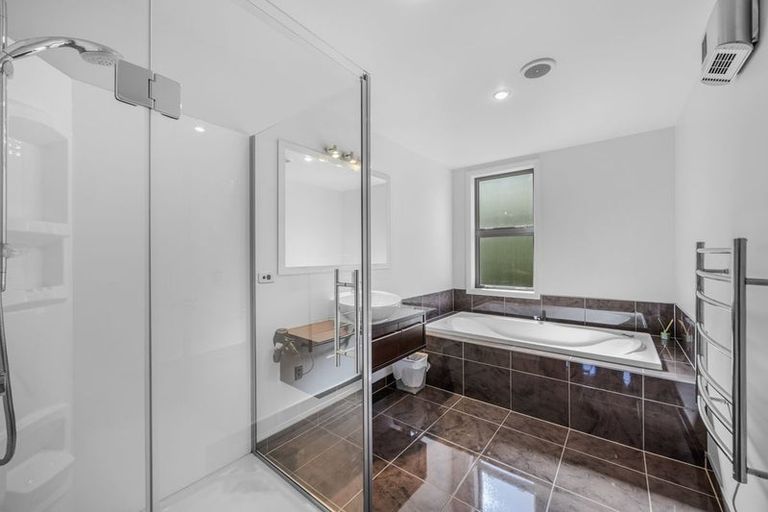 Photo of property in 5 Pearce Place, Wanaka, 9305