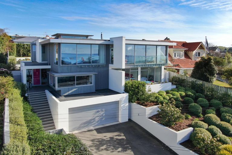 Photo of property in 22 Wharfe Street, South Hill, Oamaru, 9400