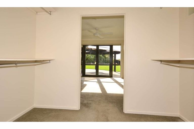 Photo of property in 5 Kotare Heights, Kerikeri, 0230