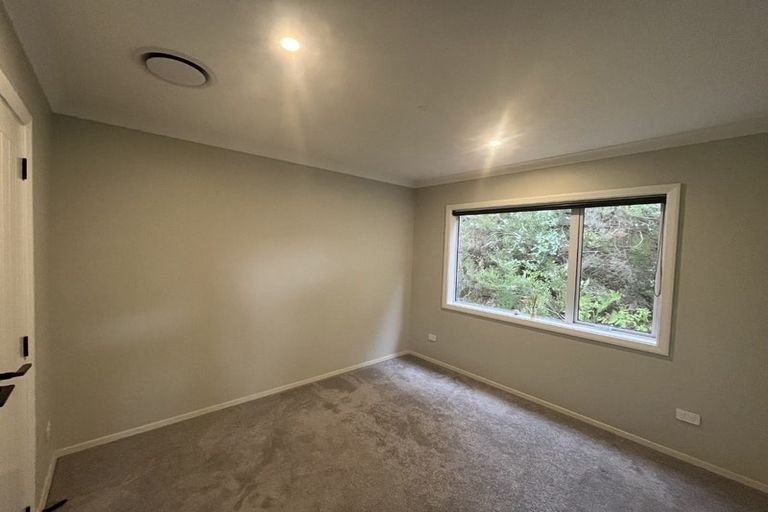 Photo of property in 77 Logie Street, Stokes Valley, Lower Hutt, 5019