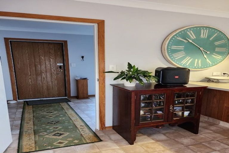 Photo of property in 2 Skinner Street, Blagdon, New Plymouth, 4310