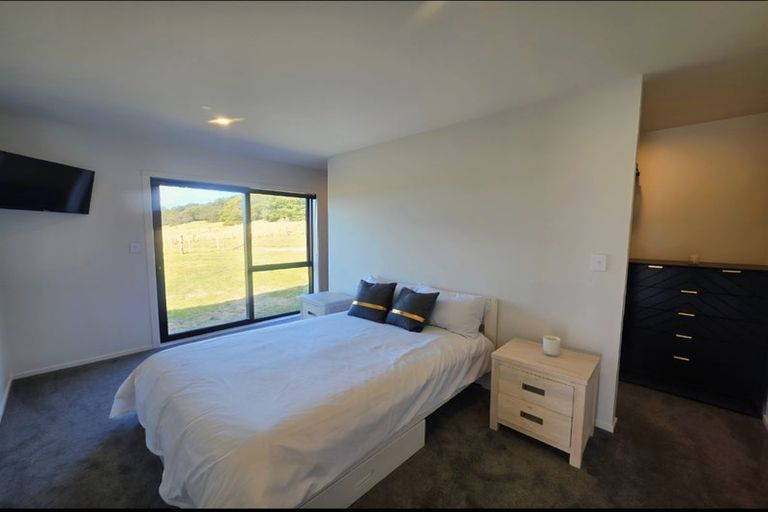 Photo of property in 290 Te Maire Road, Kahutara, Featherston, 5771