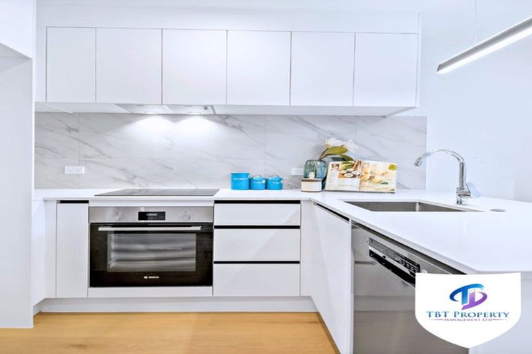 Photo of property in 3/11 Stottholm Road, Titirangi, Auckland, 0604