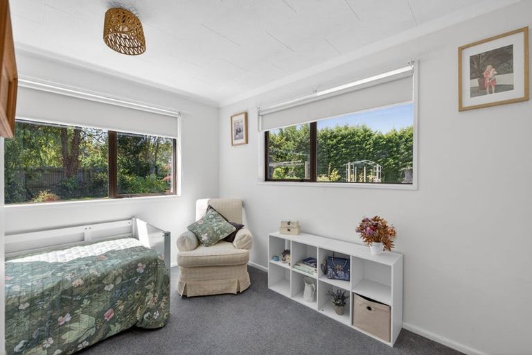 Photo of property in 32 Scarlet Oak Drive, West Melton, Christchurch, 7676