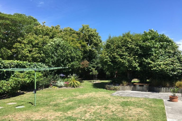Photo of property in 19 Hornsby Street, Bishopdale, Christchurch, 8053