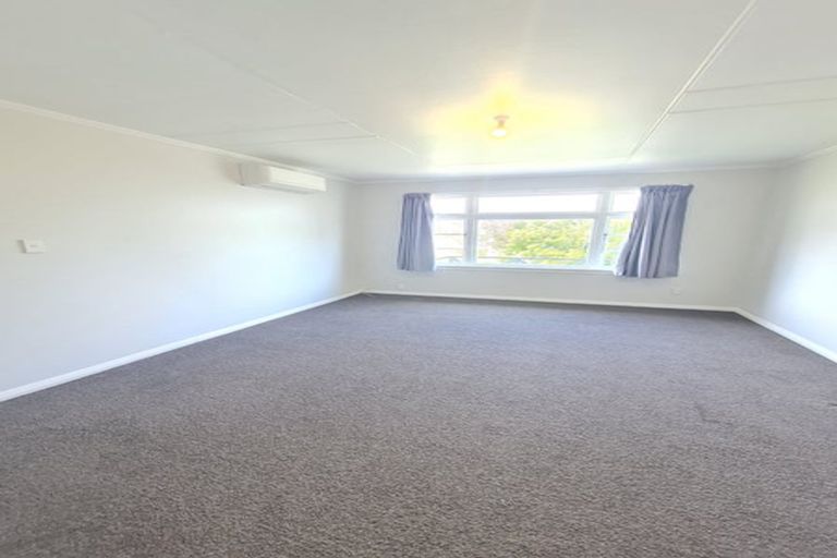 Photo of property in 79 Cornfoot Street, Castlecliff, Whanganui, 4501