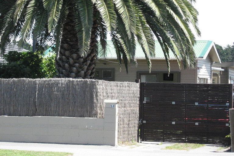 Photo of property in 94 Estuary Road, South New Brighton, Christchurch, 8062