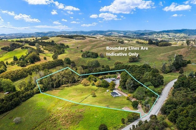 Photo of property in 692 Wayby Station Road, Wellsford, 0972