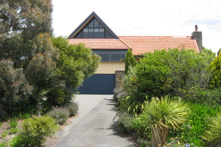 Photo of property in 82 Taylors Mistake Road, Scarborough, Christchurch, 8081