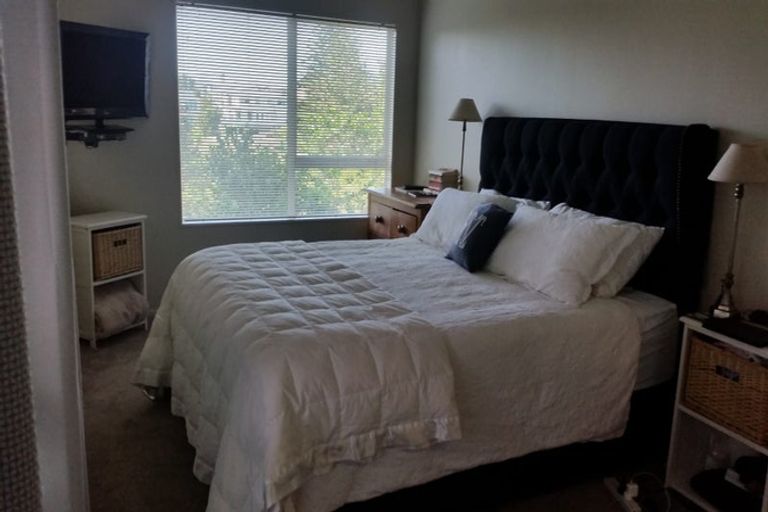 Photo of property in 2/11a Prospect Terrace, Milford, Auckland, 0620