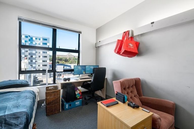 Photo of property in Urbane Apartments, 20/29 Webb Street, Mount Cook, Wellington, 6011